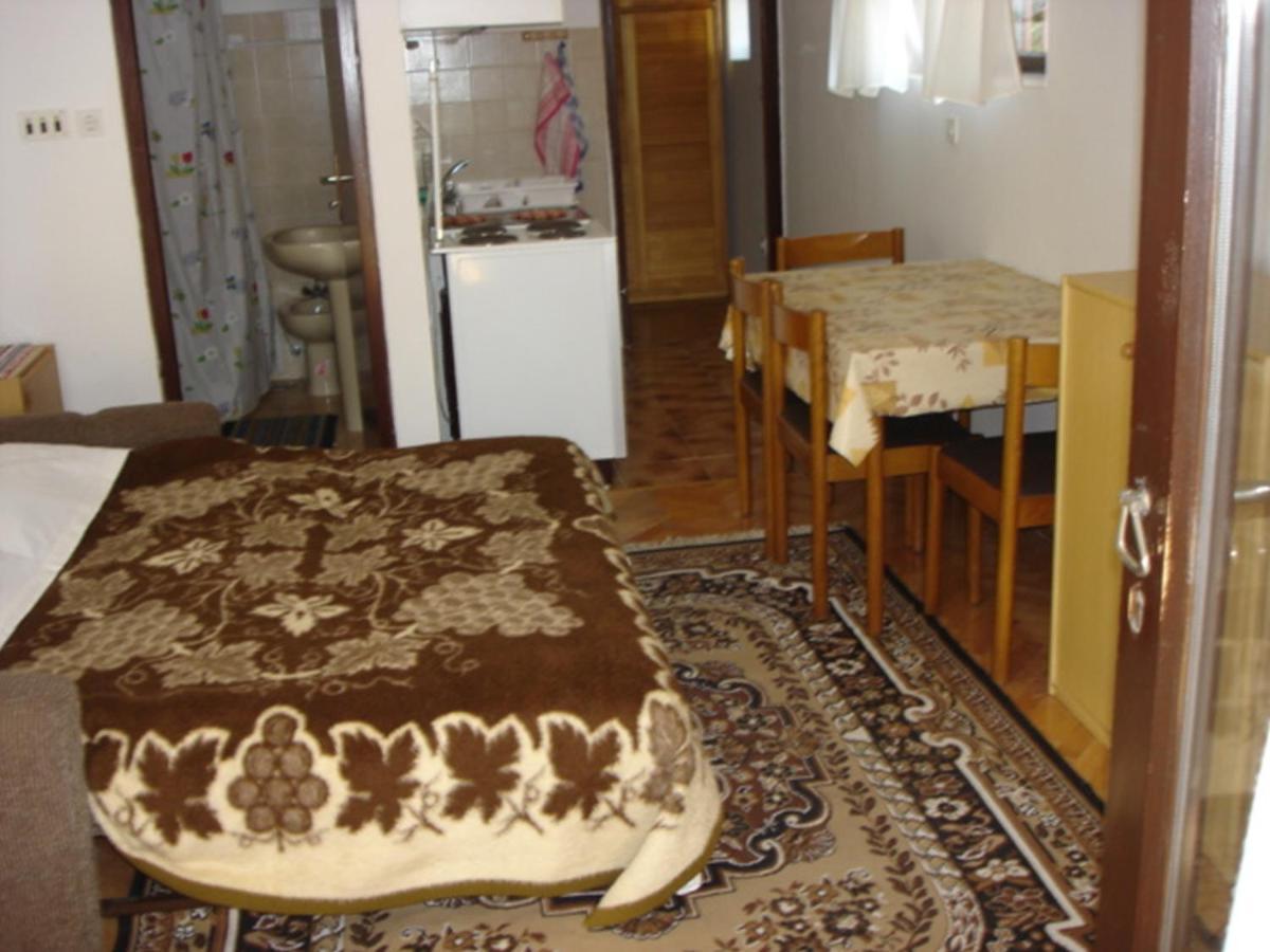 Vjera Apartman Krk Town
